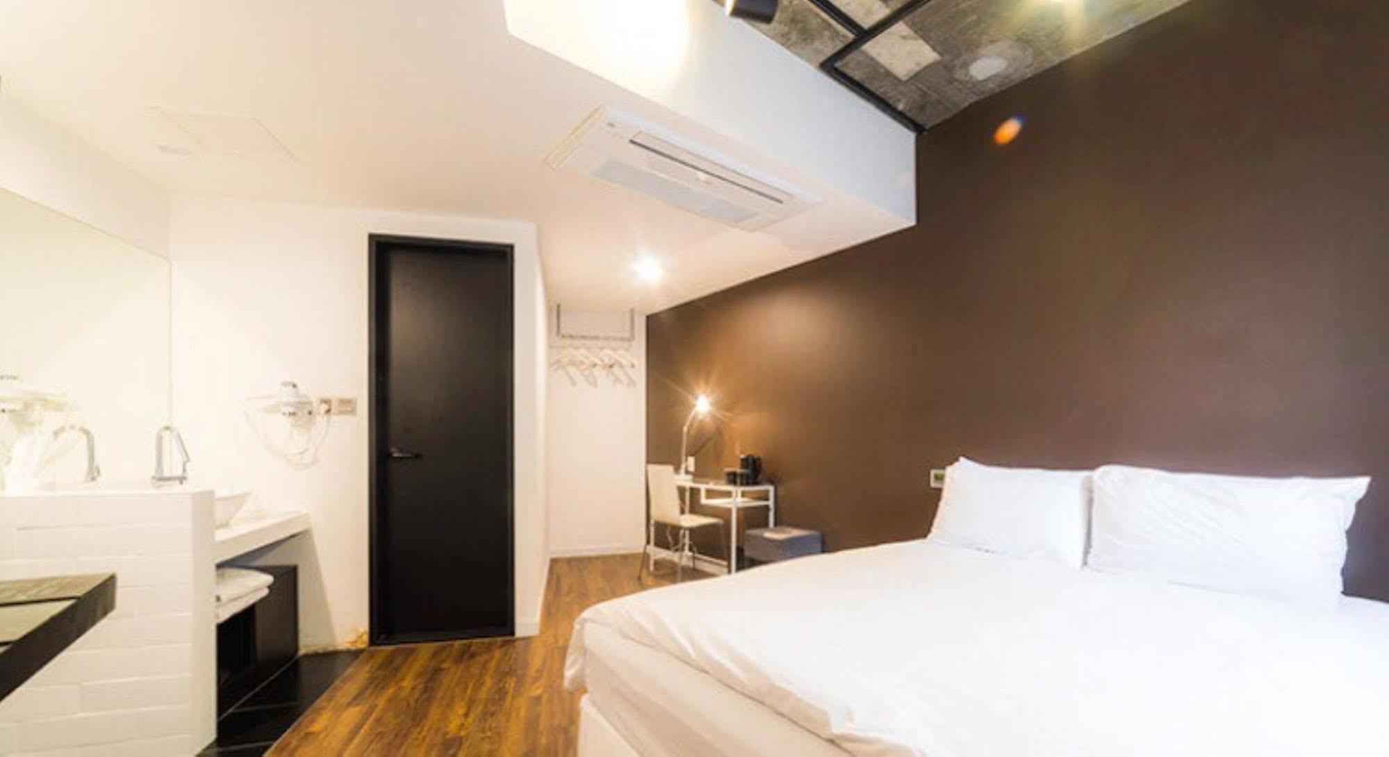 Hotel Amass Insadong 3*