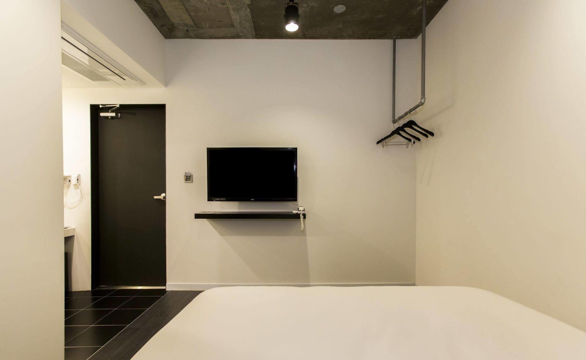 Amass Insadong 3*